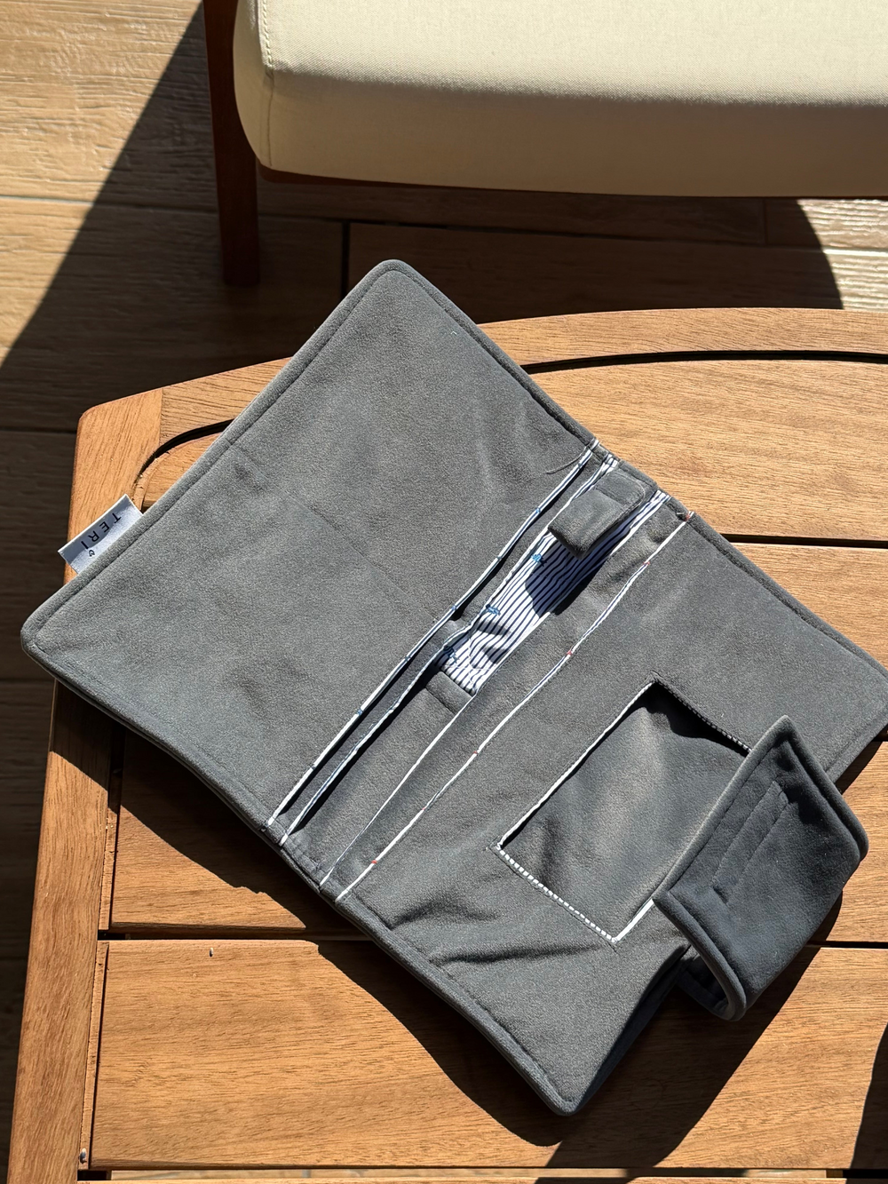 Dark gray velvet mom organizer