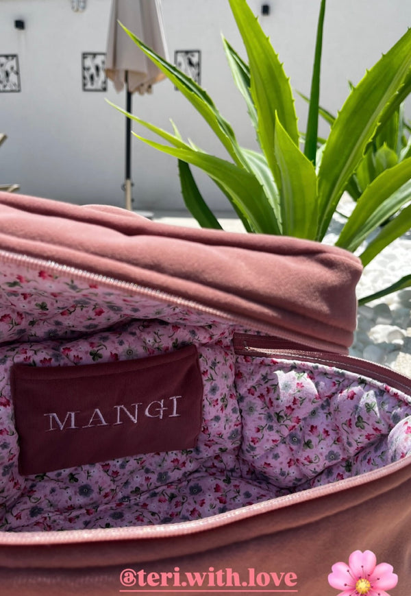 Big soft pink velvet beauty case