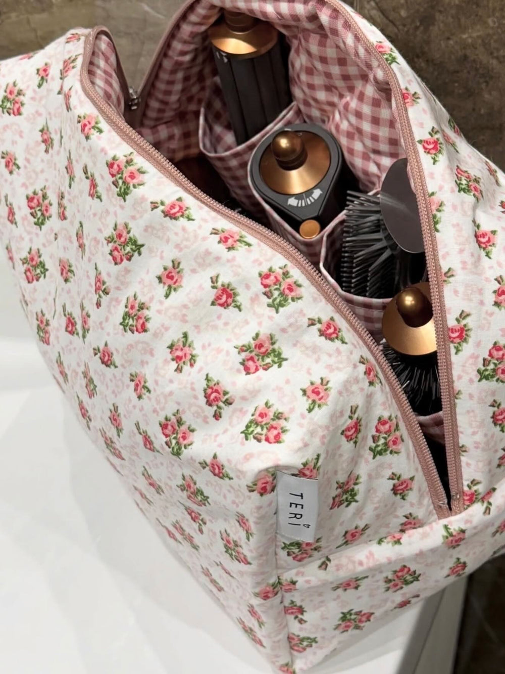 Jumbo floral vanity bag
