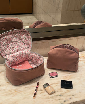 Big soft pink velvet beauty case