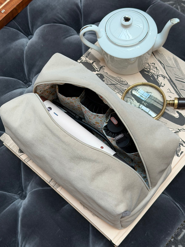 Jumbo light beige vanity bag