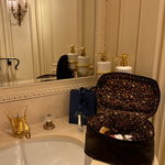 Tamno braon pliš koferčić