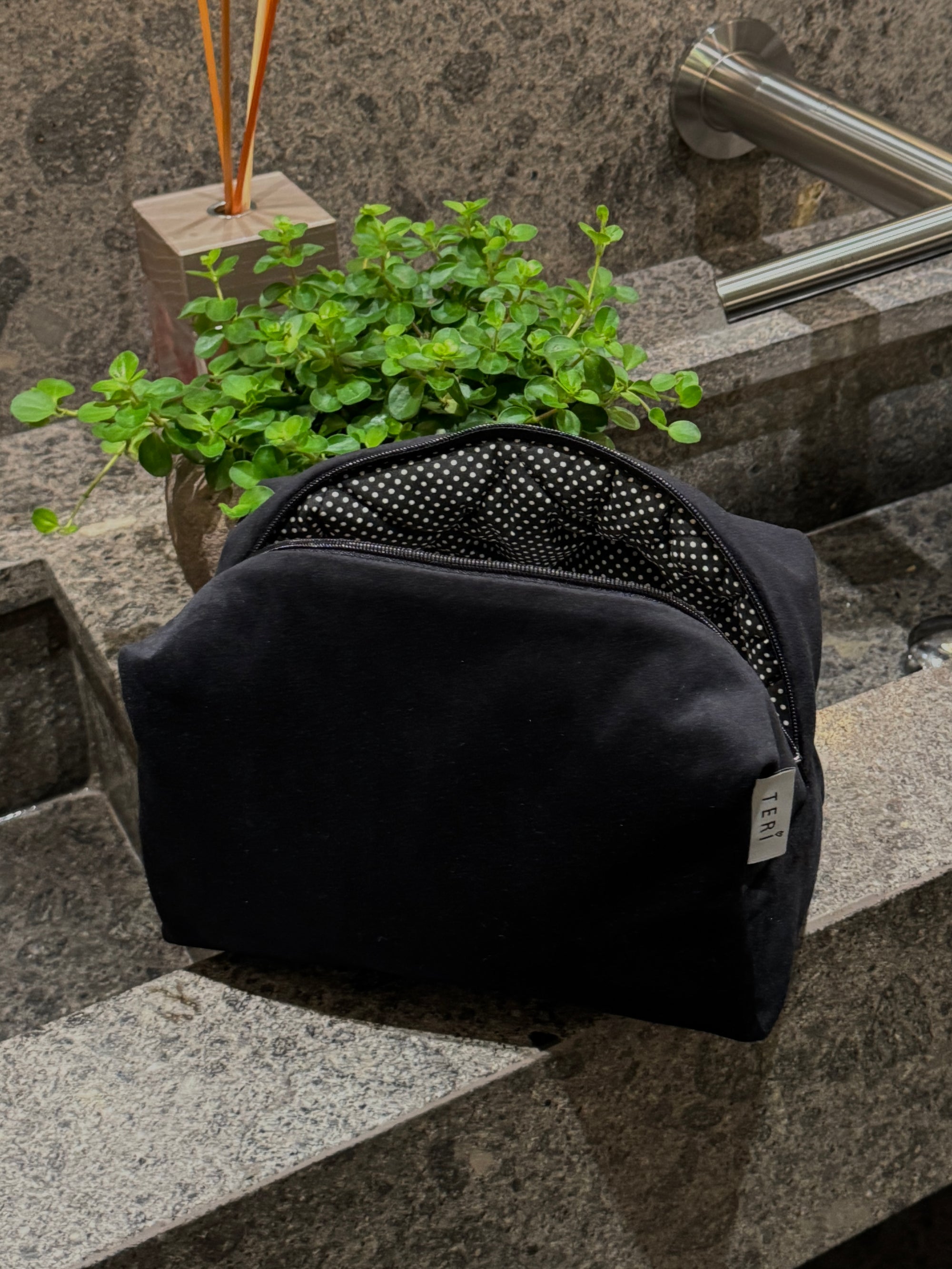 Teget plišani neseser