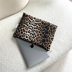 Leopard laptop sleeve 14”