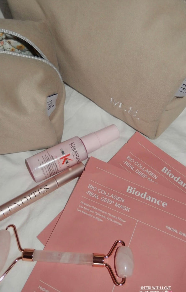 Light beige velvet vanity bag