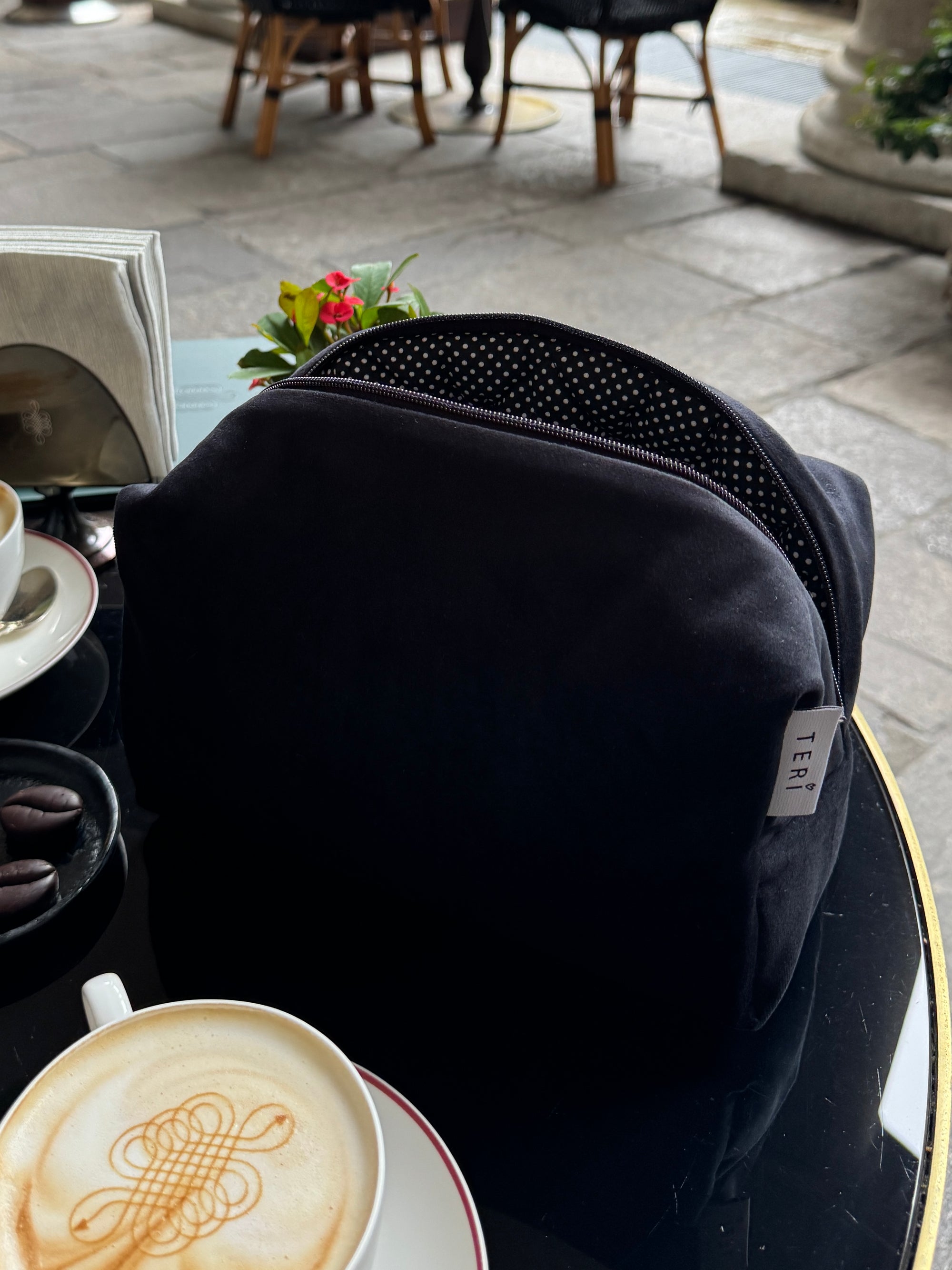 Teget plišani neseser