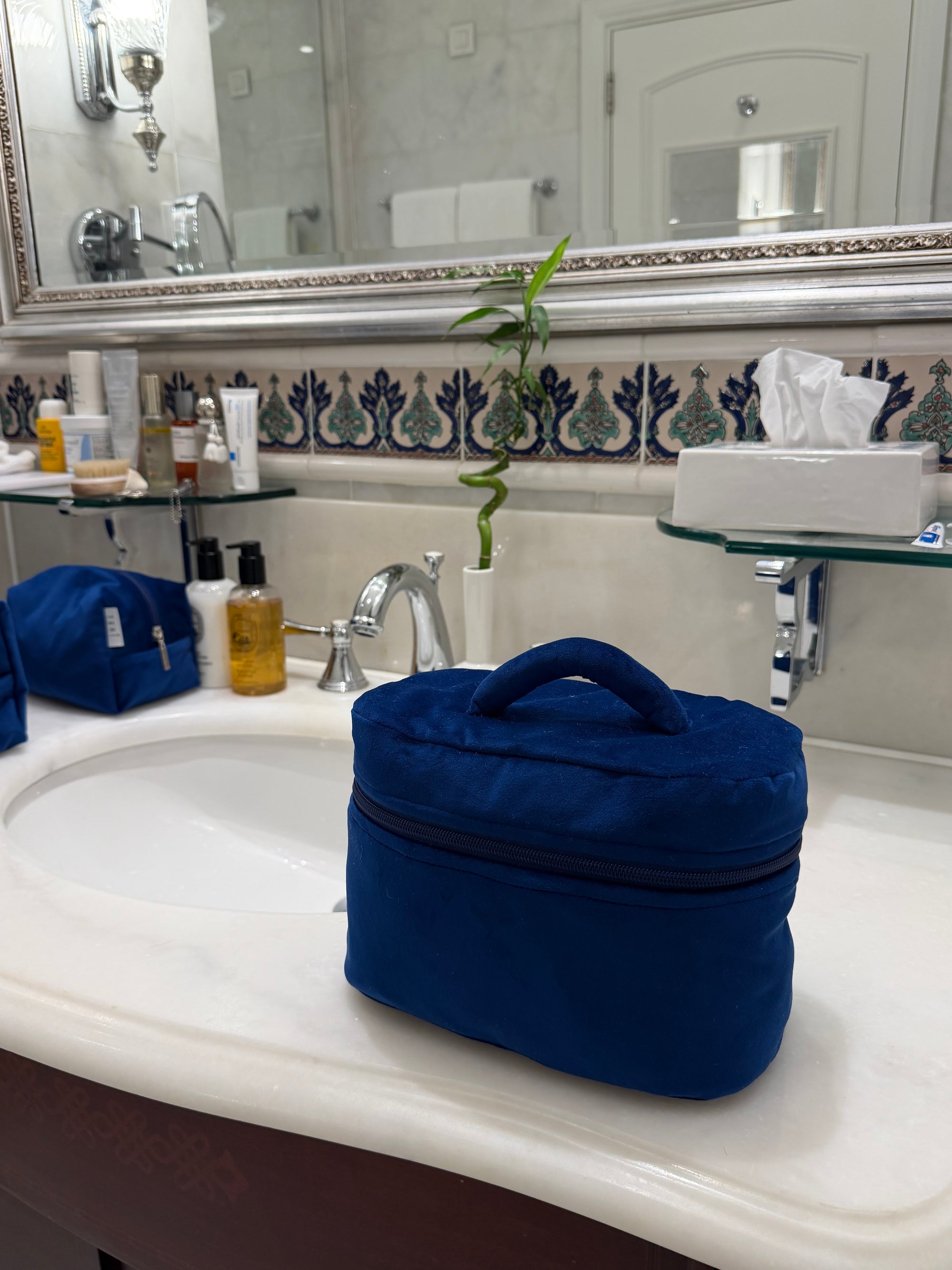 Mini royal blue koferčić