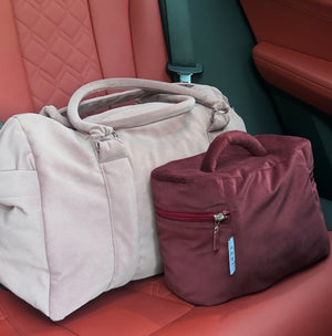Mini burgundy velvet beauty case