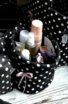 Polka dot organizer
