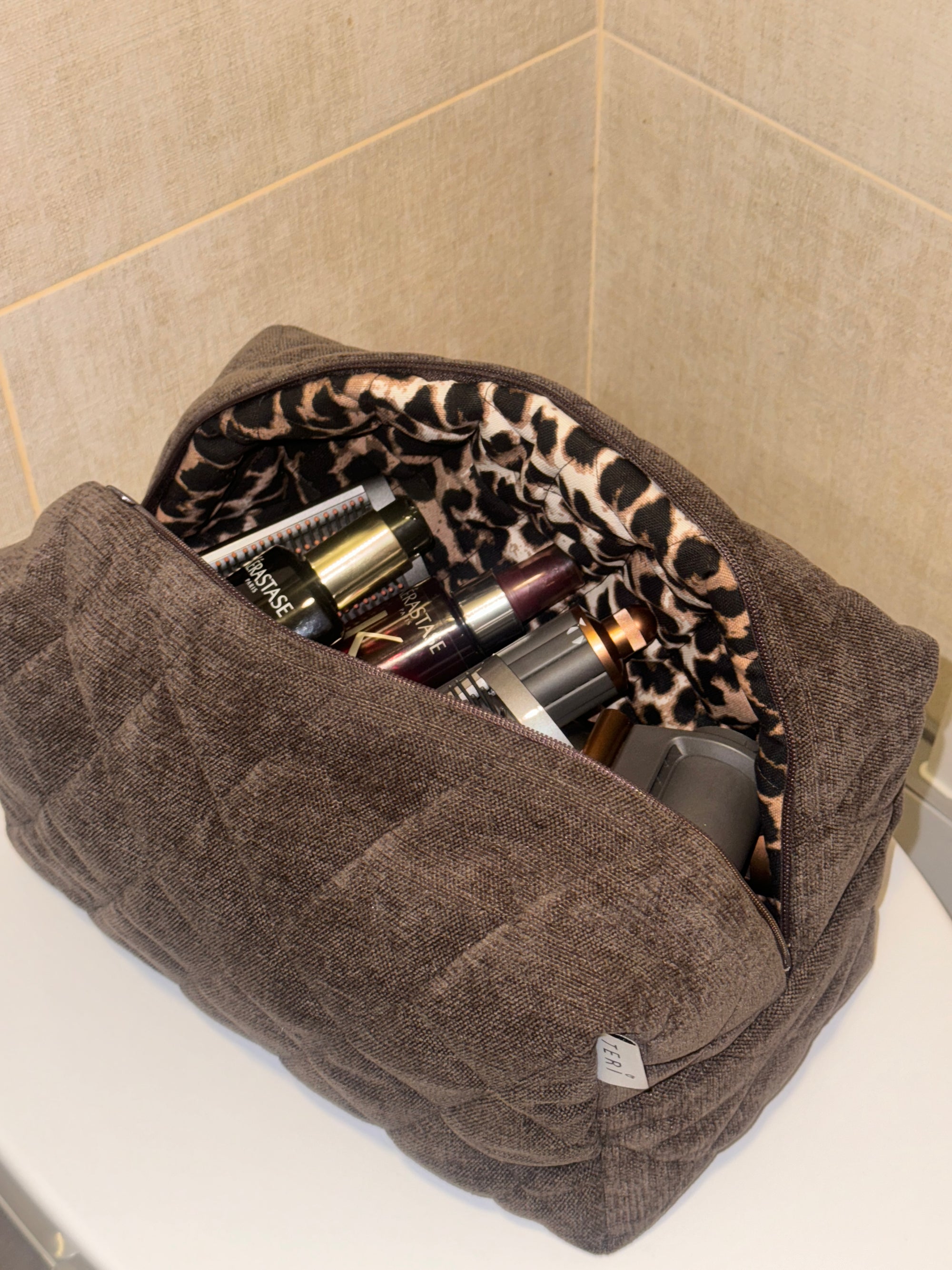 JUMBO braon pliš neseser