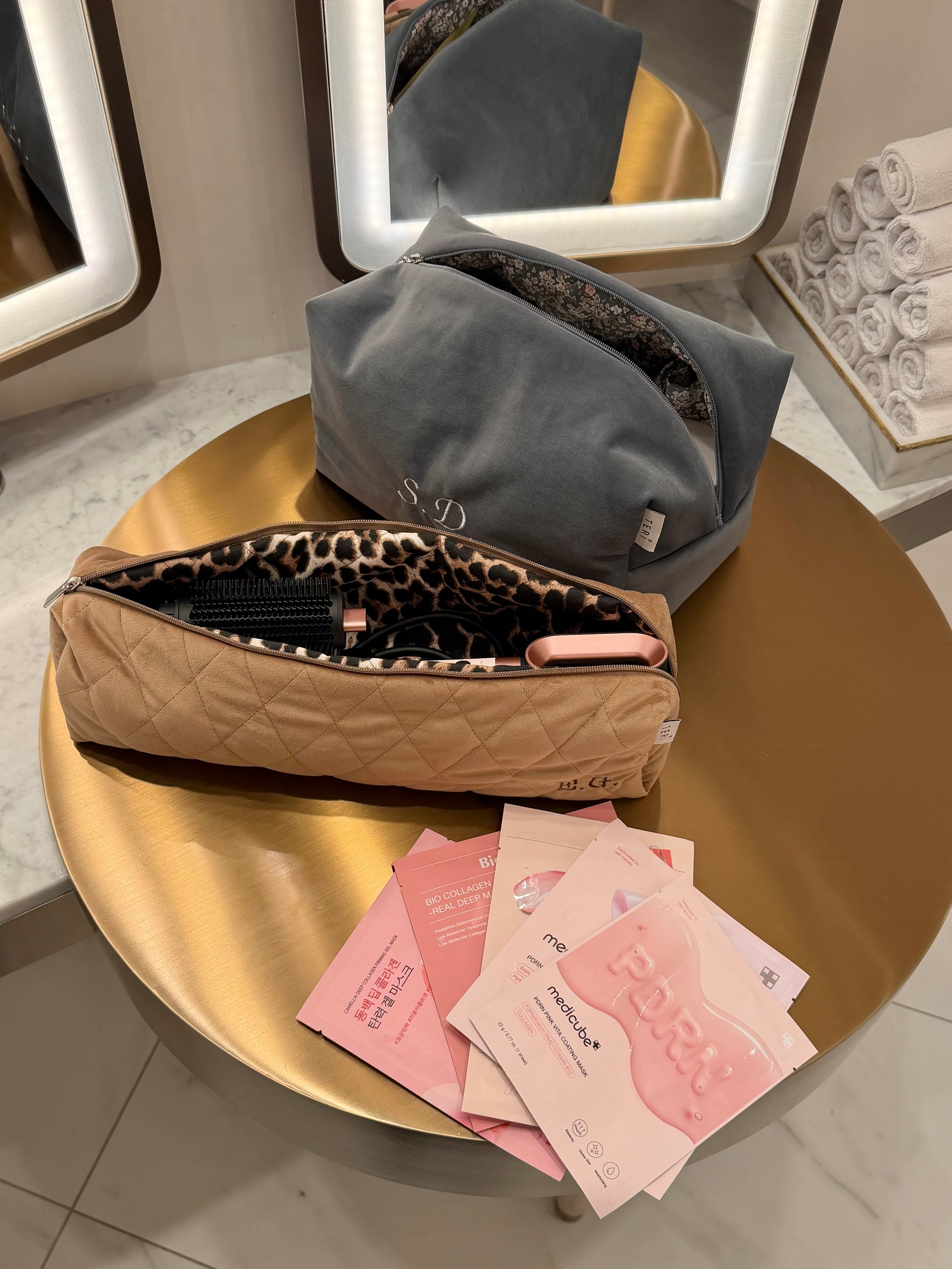 JUMBO tamno sivi plišani neseser