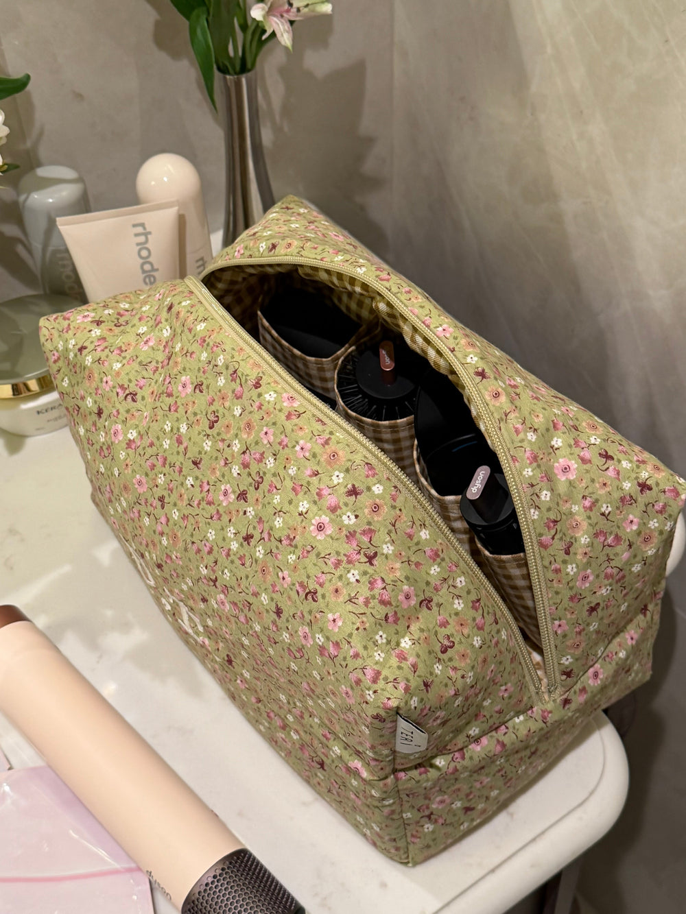 Jumbo green floral vanity bag