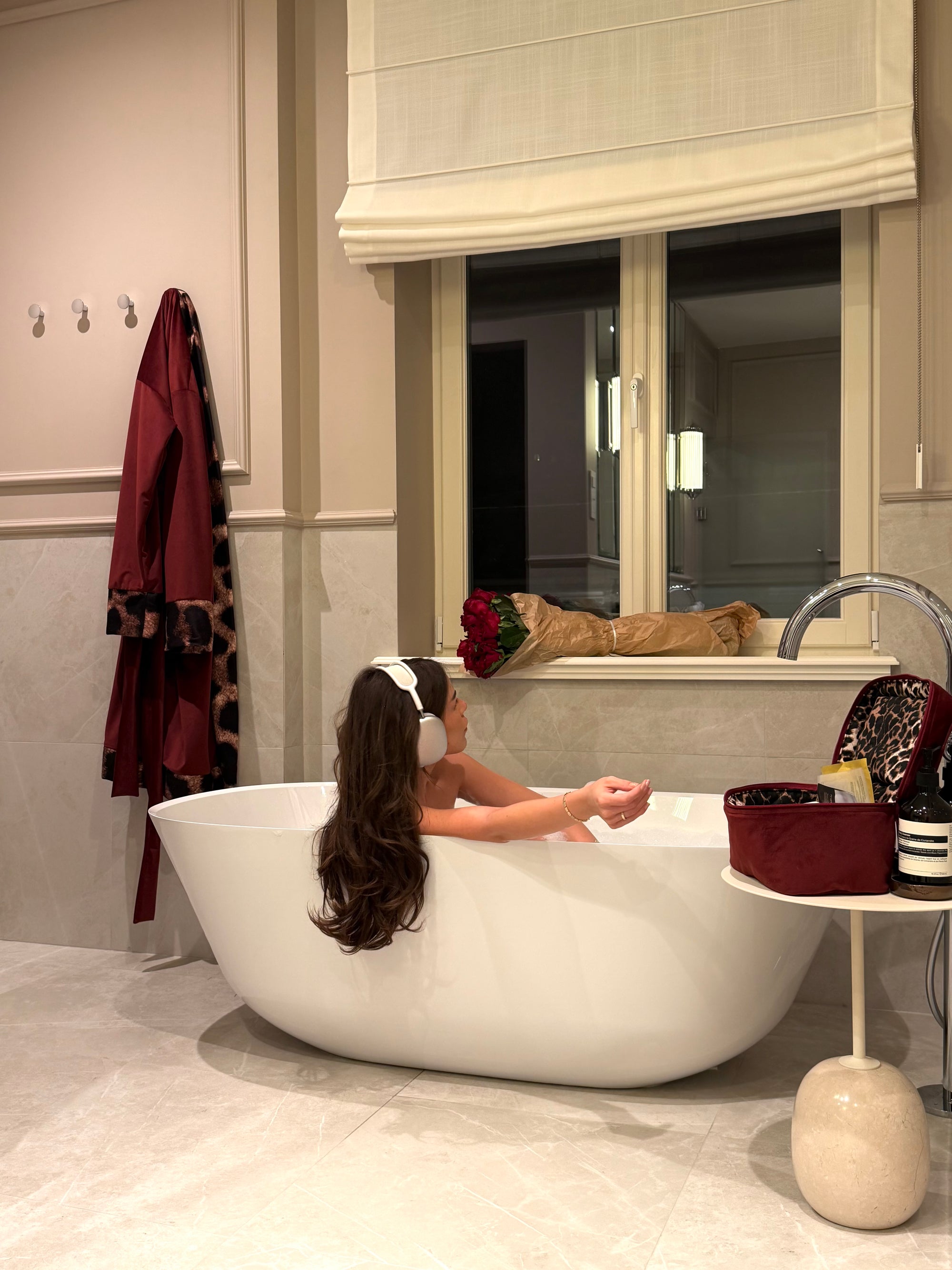 Bordo plišani mantil