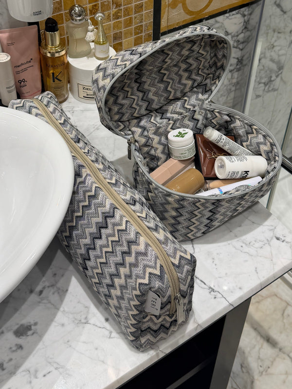 Gray taipei case for Dyson Airstrait