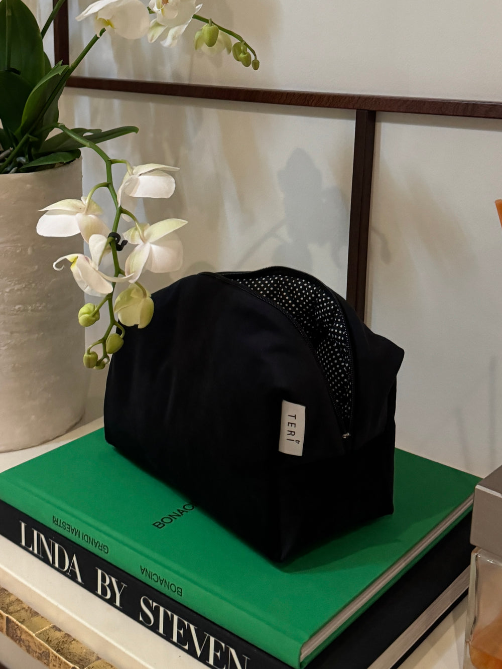 Dark blue velvet vanity bag