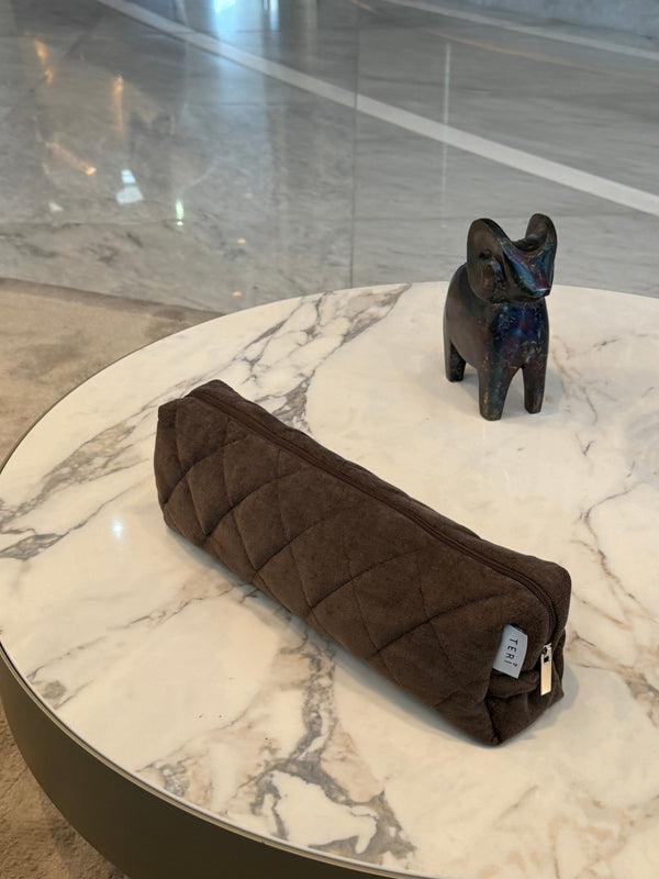 Brown velvet case for Dyson Airstrait