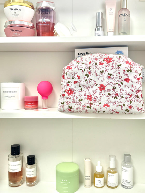 White floral vanity bag