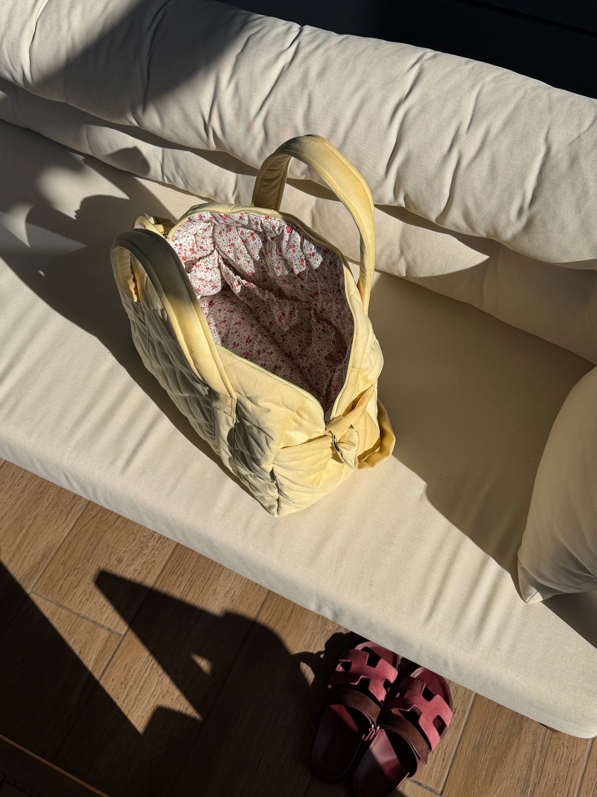Butter yellow torba za mame