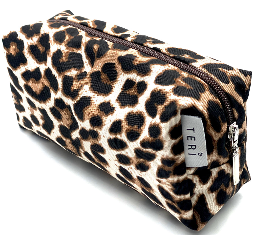 Leopard pouch