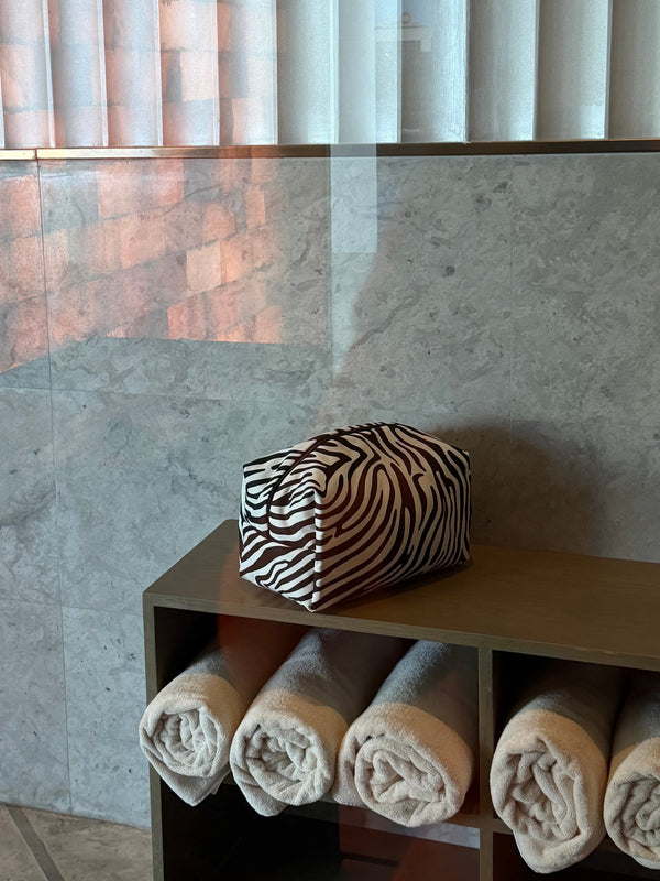 Jumbo zebra vanity bag