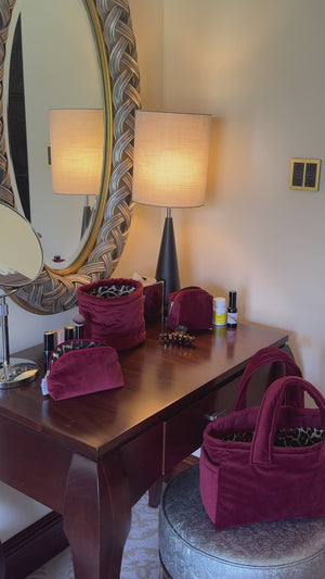 Micro burgundy velvet vanity case