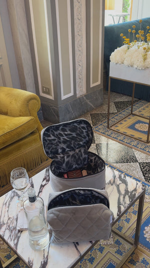 Big gray velvet beauty case